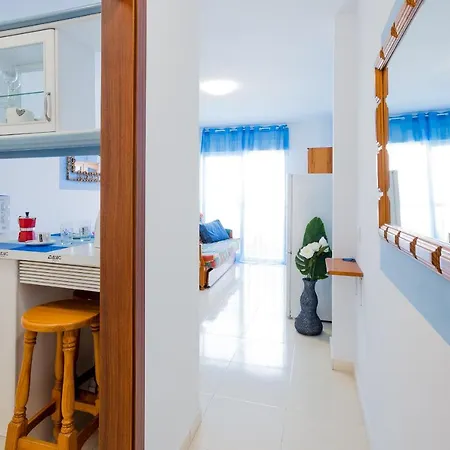B2 Vistas Wi Fi Fibra Smart Tv شقة